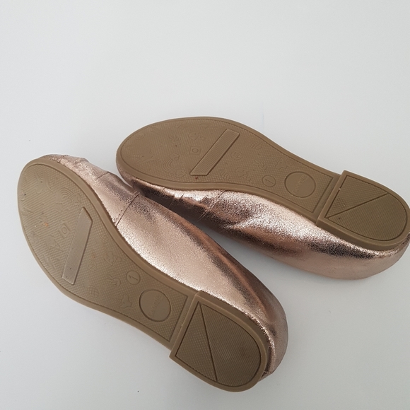 Slip on shoes - Picture 3 of 3